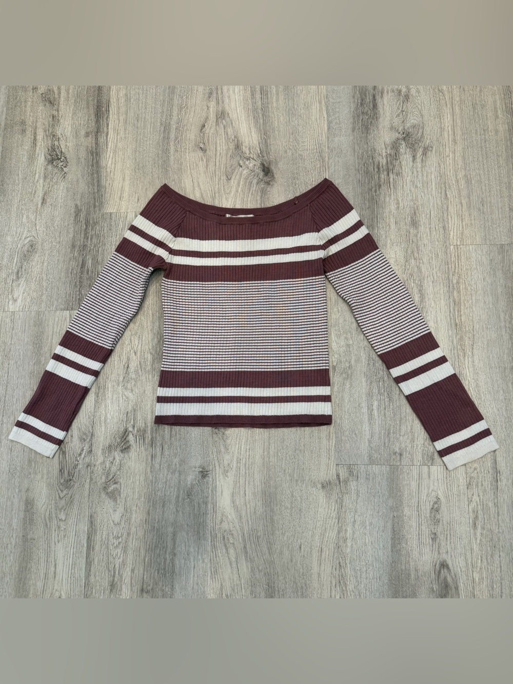 Closet Space Burgundy Cream Striped Ribbed Off Shoulder Top Size Medium